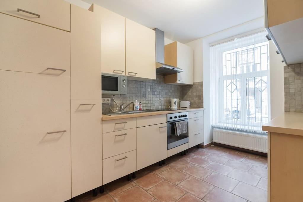 Spacious Central Apartment Vienna Exterior photo